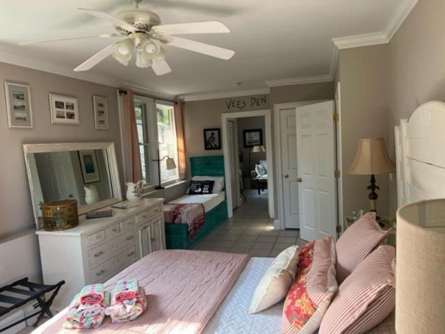 Josephine'S On The Bay Bed And Breakfast Hull Extérieur photo