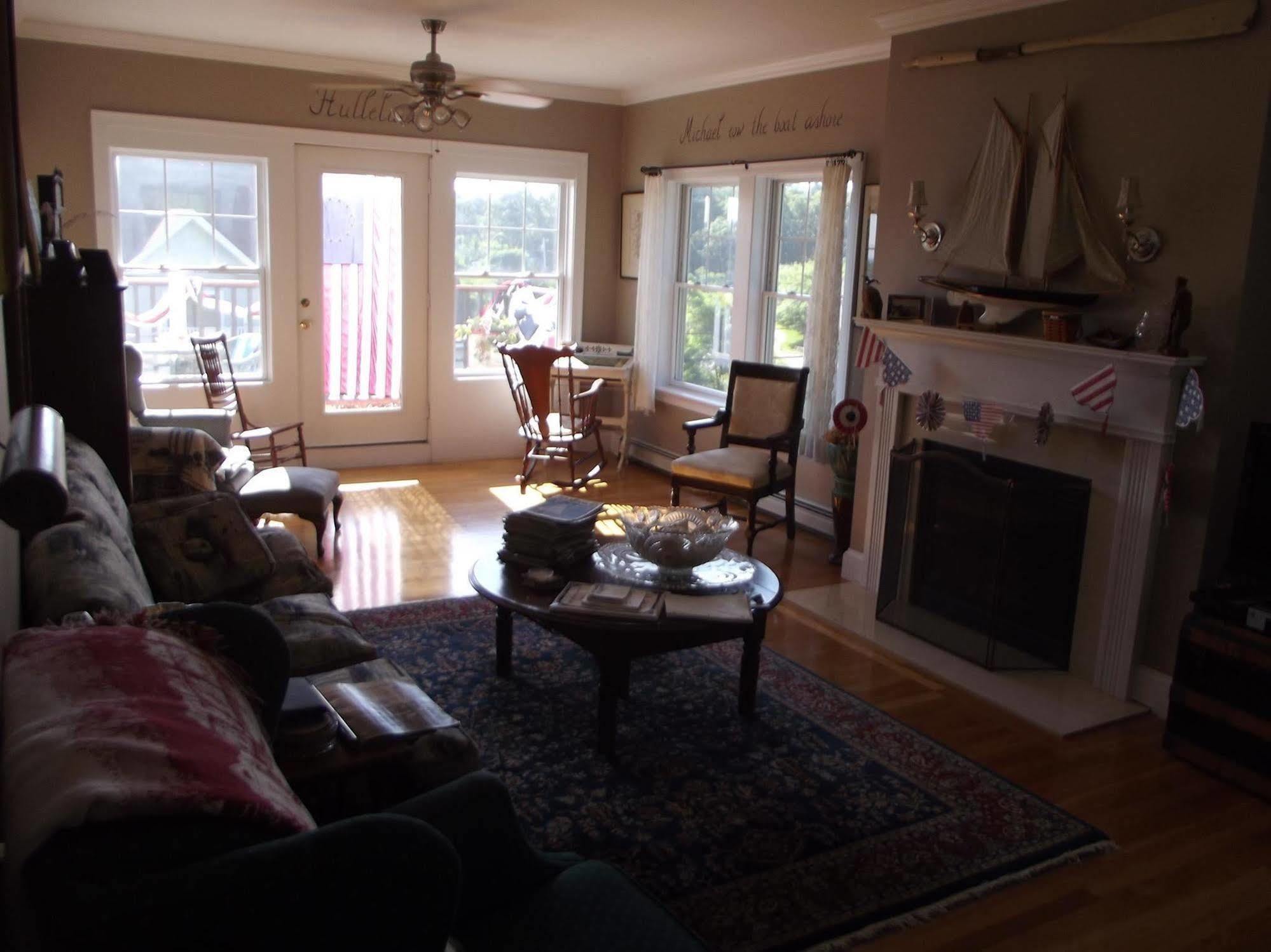 Josephine'S On The Bay Bed And Breakfast Hull Extérieur photo