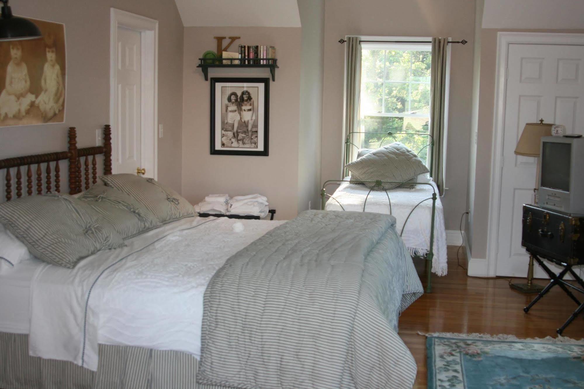 Josephine'S On The Bay Bed And Breakfast Hull Extérieur photo